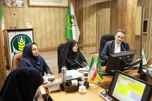 حضور سرکارخانم دکتر نوید، مشاور محترمه وزیر در امور جوانان و نخبگان در یکصد و هفتمین جلسه شورای مدیران مؤسسه پژوهش‌ها